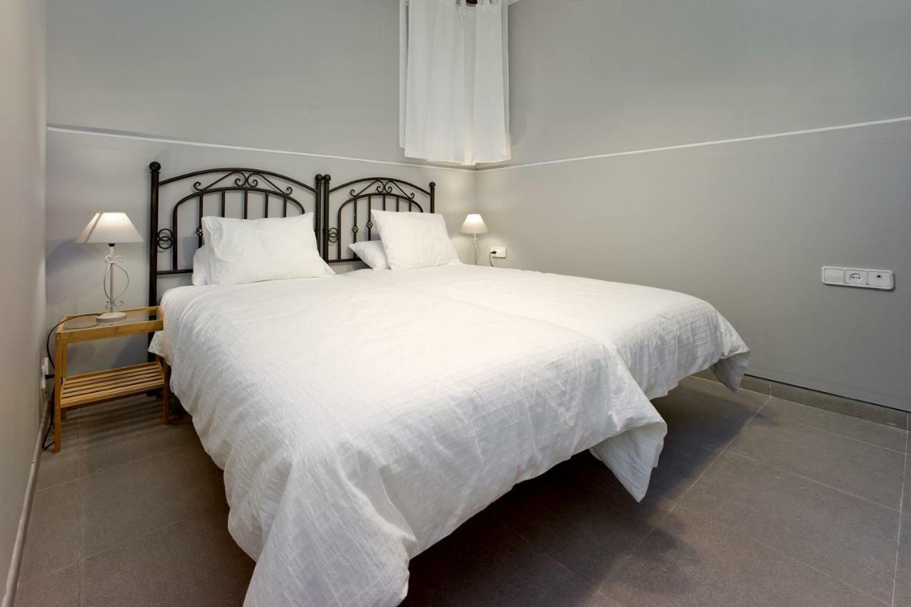 Apartamento Con Terraza, Balcon De Barcelona エスプルグエス・デ・ジョブレガット エクステリア 写真