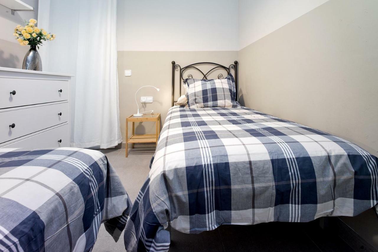 Apartamento Con Terraza, Balcon De Barcelona エスプルグエス・デ・ジョブレガット エクステリア 写真